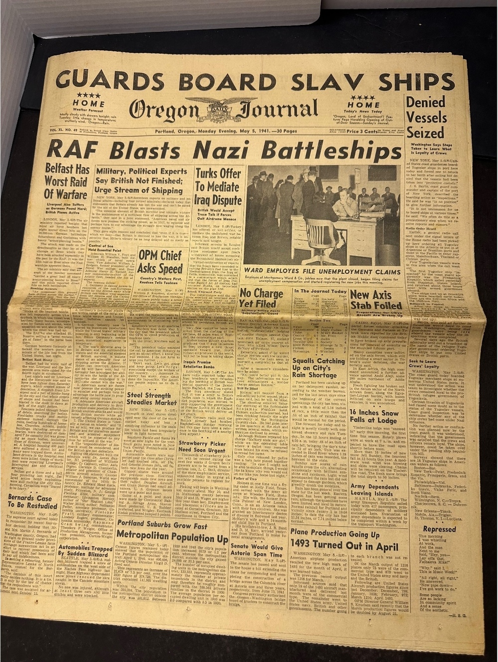 1941 Oregon Journal WWII Newspaper RAF Blasts Nazi Battleships May 5 Portland